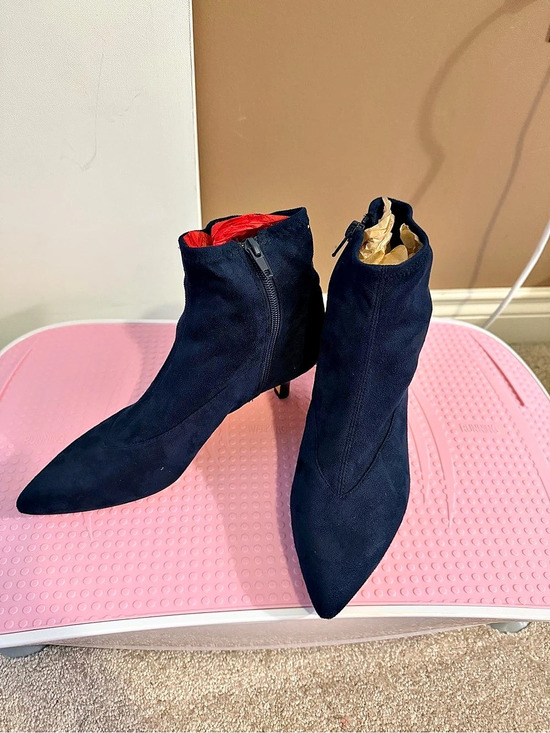 Bella Vita Shoes - Bella Vita Pointed-Toe Ankle Boots side zip true navy Blue suede  US 7.5 NWOB